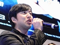［gamescom］「KILLER IS DEAD」発売を記念して須田剛一氏がgamescomに登場。サイン会のイメージを覆す大盛り上がりっぷり