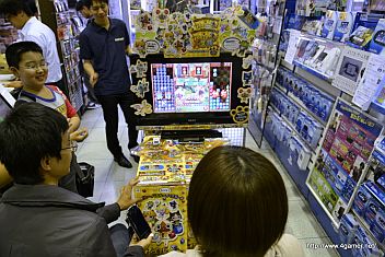 画像ギャラリー No.026のサムネイル画像 / 「アイルーでパズルー」対決が行われたゲームズマーヤでの店頭体験会をレポート。「ハギとこ」に出演できるかもしれない店頭体験会は8月7日に仙台で実施 