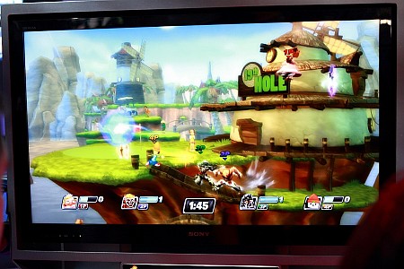 画像ギャラリー No.008のサムネイル画像 / ［E3 2012］一見スマブラ，でも触ってみると結構と違う？　「PlayStation All-Stars Battle Royale」の体験プレイレポートを掲載