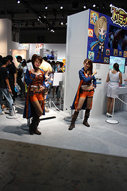画像ギャラリー No.008のサムネイル画像 / ［TGS 2012］昨年なんだか凄いことになっていた一般日のグリーブースを偵察してきた。……やっぱり今年もブース裏側まで大行列
