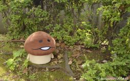 画像ギャラリー No.003のサムネイル画像 / 「なめこ栽培キット」の座椅子が登場。グッズ販売を行うWebサイトもオープン