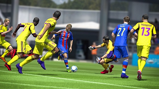画像ギャラリー No.013のサムネイル画像 / ［TGS 2012］今度の「FIFA 13」では，予想もしないことが起きる。人気シリーズの最新作は，予測不可能なサッカーの面白さを追求
