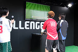 画像ギャラリー No.006のサムネイル画像 / エレクトロニック・アーツ,「FIFA 13」のリリースを記念した「FIFA13 体感パーク」を開催