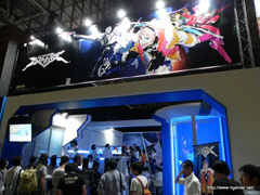 画像ギャラリー No.001のサムネイル画像 / ［TGS 2012］3DS版「エクストルーパーズ」のプレイレポートをお届け。“マンガチック”な演出と3D立体視の相性は抜群で，カプコンらしい手触りのアクション