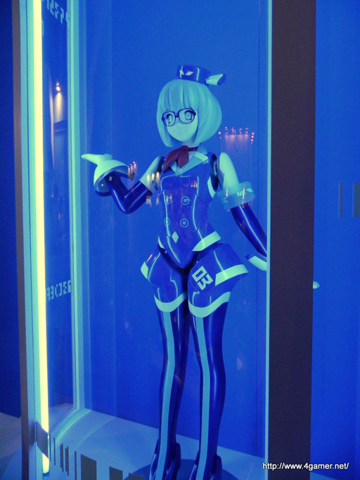画像ギャラリー No.013のサムネイル画像 / ［TGS 2012］3DS版「エクストルーパーズ」のプレイレポートをお届け。“マンガチック”な演出と3D立体視の相性は抜群で，カプコンらしい手触りのアクション