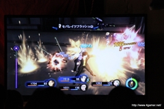 画像ギャラリー No.005のサムネイル画像 / 馬場英雄プロデューサーが「テイルズ オブ エクシリア2」を紹介した夏休みトークイベントと，8月26日まで開催される「テイルズ オブ 夏祭り」をレポート