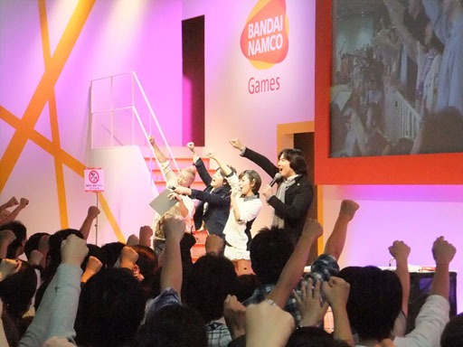 画像ギャラリー No.001のサムネイル画像 / ［TGS 2012］「テイルズ オブ エクシリア2」の特典衣装やDLC，コラボなどの最新情報が満載。「YAPPARI！「テイルズ オブ」スペシャルステージ＠TGS2012」レポート