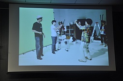 画像ギャラリー No.023のサムネイル画像 / 「地球防衛軍3 PORTABLE」の実写PVがついにお披露目。河崎 実監督と吉木りささんが登場した完成発表会をレポート