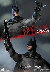 画像ギャラリー No.005のサムネイル画像 / 「バットマン：アーカム・シティ」版バットマンが1/6スケールフィギュアで登場