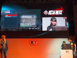 画像ギャラリー No.006のサムネイル画像 / ［TGS 2012］「真・北斗無双」のイベントステージレポート。小西克幸さんと伊藤かなえさんがプレイを披露