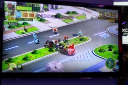 画像ギャラリー No.001のサムネイル画像 / ［E3 2012］プラチナゲームズの「Project P-100」（仮題）は，“自販機マン”や“便器マン”といったヒーローの一団が戦う新作アクション。直撮りムービー付きのプレイレポートを掲載