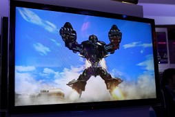 画像ギャラリー No.006のサムネイル画像 / ［E3 2012］プラチナゲームズの「Project P-100」（仮題）は，“自販機マン”や“便器マン”といったヒーローの一団が戦う新作アクション。直撮りムービー付きのプレイレポートを掲載