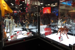 画像ギャラリー No.021のサムネイル画像 / ［COMIC-CON 2013］漫画やアニメ，ゲームの祭典「Comic-Con International 2013」が開幕。前夜祭“Preview Night”の模様を写真と共にお届け