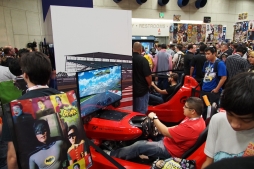 画像ギャラリー No.025のサムネイル画像 / ［COMIC-CON 2013］漫画やアニメ，ゲームの祭典「Comic-Con International 2013」が開幕。前夜祭“Preview Night”の模様を写真と共にお届け