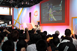 画像ギャラリー No.023のサムネイル画像 / ［TGS 2012］バンダイナムコゲームス，アイマス関連の新情報を満載したステージイベント「生っすか!?サンデー出張版 in TGS2012」を開催