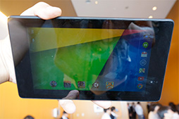 画像ギャラリー No.005のサムネイル画像 / 日本でもついに発売となる「Nexus 7(2013)」ファーストインプレッション。気になる性能もチェックしてきた