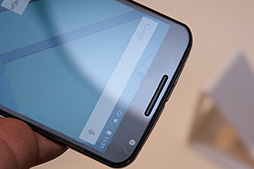 画像ギャラリー No.012のサムネイル画像 / 「Nexus 6」ファーストインプレッション。大きさとスペックはピカイチのGoogle製6インチファブレットは買いなのか