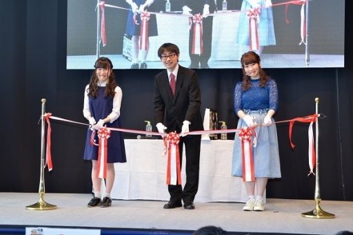画像ギャラリー No.002のサムネイル画像 / 3日間にわたって開催される「しろくろフェス2018」が本日開幕。「ヴァイスシュヴァルツ」が秋葉原の街を“ジャック”したイベント初日をレポート
