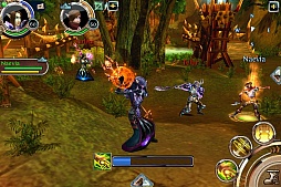 画像ギャラリー No.016のサムネイル画像 / 年末年始に遊ぶスマホ向けMMORPGはコレだ! ハクスラや洋ゲーなど10タイトルをピックアップ
