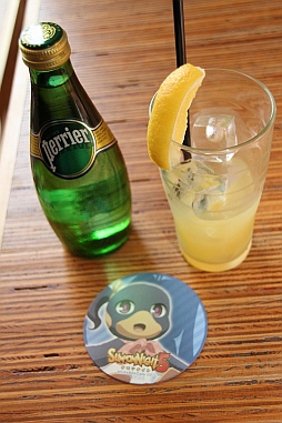 画像ギャラリー No.024のサムネイル画像 / 「サモンナイト5」とufotabale Cafeがコラボ。オリジナルメニューやグッズ，「サモンナイト」一色の店内が紹介されたお披露目会の模様をレポート