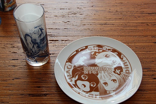 画像ギャラリー No.028のサムネイル画像 / 「サモンナイト5」とufotabale Cafeがコラボ。オリジナルメニューやグッズ，「サモンナイト」一色の店内が紹介されたお披露目会の模様をレポート