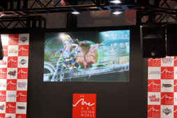 画像ギャラリー No.019のサムネイル画像 / ［TGS 2012］森Pのポロリに会場騒然。「BLAZBLUE CHRONOPHANTASMA」スペシャルトークショーをレポート