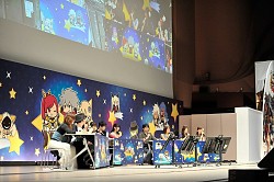 画像ギャラリー No.021のサムネイル画像 / 総勢11名のキャストによる「BLAZBLUE」史上最大のお祭り騒ぎ「ぶるらじH(はいぱー) in パシフィコ横浜 あーくふぇすだよ!公開録音すぺしゃる!!」の模様をレポート