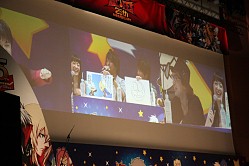 画像ギャラリー No.037のサムネイル画像 / 総勢11名のキャストによる「BLAZBLUE」史上最大のお祭り騒ぎ「ぶるらじH(はいぱー) in パシフィコ横浜 あーくふぇすだよ!公開録音すぺしゃる!!」の模様をレポート