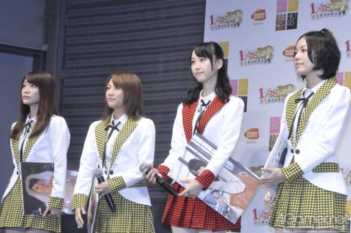 画像ギャラリー No.020のサムネイル画像 / 今度は総勢153名が貴方を好き。「AKB1/153 恋愛総選挙」の制作発表会に高橋みなみさん,大島優子さん,松井珠理奈さん,松井玲奈さんらが登場