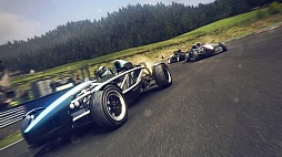 画像ギャラリー No.019のサムネイル画像 / イギリスの自動車評論家が「RACE DRIVER GRID 2」を使ってレースの手ほどきを受け,プロドライバーに挑むというトレイラー公開