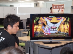 画像ギャラリー No.010のサムネイル画像 / 声優・藤原啓治さんも登場した「パペッティア」制作スタジオ潜入ツアーをレポート。開発スタッフが数々のサプライズでおもてなし