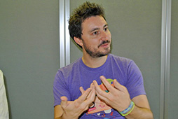 画像ギャラリー No.010のサムネイル画像 / ［TGS 2013］「Tearaway 〜はがれた世界の大冒険〜」の発売日が2013年12月5日に決定。TGSバージョンの試遊と合同インタビューをレポート