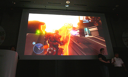 画像ギャラリー No.008のサムネイル画像 / 最新タイトルの情報を開発者自らが語る。「Xbox 360『大』感謝祭 2012 夏」で行われた「怒首領蜂最大往生」「Halo 4」のステージをレポート
