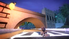 画像ギャラリー No.004のサムネイル画像 / 「リトルビッグプラネット カーティング」自分の手でコースを作れる「クリエイトモード」などを紹介。「PlayStation Move レーシングホイール」も同時発売