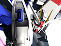“ガンプラ”が戦う「ガンダムブレイカー」，PS3版の発売日が2013年6月27日に決定。2つの初回封入特典発表，BETA版（体験版）の配信も本日スタート