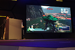 画像ギャラリー No.007のサムネイル画像 / ［TGS 2013］「真・ガンダム無双」とPSVita版「ガンダムブレイカー」で，声優の鈴村健一さん＆中村悠一さんが実機プレイを披露