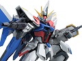 PS Vita版「ガンダムブレイカー」，初回封入特典は「HG ビルドストライクガンダム」のゲーム内パーツ一式に
