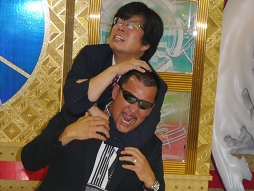 画像ギャラリー No.011のサムネイル画像 / 「キング オブ プロレスリング」に“夏男”蝶野選手が参戦! 「ブシロード×蝶野正洋 “夏の3大ガッデム”発表記者会見」をレポート