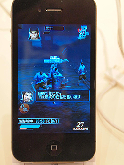 画像ギャラリー No.011のサムネイル画像 / ［TGS 2012］「真・三國無双 SLASH」プレイレポート。スマートフォンのタッチインタフェースで遊べる正真正銘の一騎当千アクションだ
