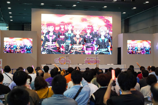 画像ギャラリー No.007のサムネイル画像 / 「スクフェスシリーズ感謝祭2022」の開催レポートが公開に。ステージの様子がわかる