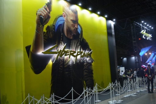 画像ギャラリー No.001のサムネイル画像 / ［TGS 2019］「サイバーパンク2077」ブースでの45分にもおよぶデモプレイをレポート。誰が敵で誰が味方か，選択を迫られる展開に期待が高まる