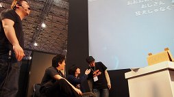 画像ギャラリー No.009のサムネイル画像 / 幕張で生まれたドリームチームが火花を散らす。ニコニコ超会議2で行われた「超格闘ゲームステージ」レポート