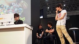 画像ギャラリー No.015のサムネイル画像 / 幕張で生まれたドリームチームが火花を散らす。ニコニコ超会議2で行われた「超格闘ゲームステージ」レポート