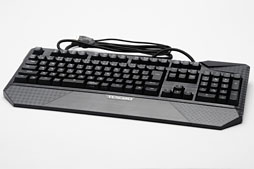 画像ギャラリー No.005のサムネイル画像 / 台湾からやってきた赤軸採用キーボード「Tesoro Durandal Ultimate」を試す。多機能な割に安価な新モデルはありやなしや