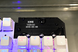 画像ギャラリー No.005のサムネイル画像 / ゲーマー向けキーボード，次のトレンドは防水!? COMPUTEXで見た個性派をチェック