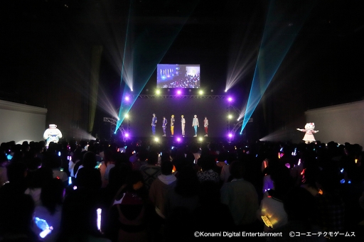 画像ギャラリー No.008のサムネイル画像 / 「3 Majesty × X.I.P. LIVE −5th Anniversary Tour in Sanrio Puroland−」。音羽慎之介と神崎 透がメインのシナモロール公演をレポート