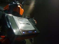 画像ギャラリー No.003のサムネイル画像 / 「電脳戦機バーチャロン」のヒューマンサイズ・モニュメント“テムジン”がAnimeJapan 2017に出展