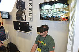 画像ギャラリー No.015のサムネイル画像 / ［GDC 2013］クラウドゲームにヘッドマウントディスプレイ，ゲームの未来を感じさせるGDC展示会場レポート（2）