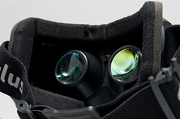 画像ギャラリー No.026のサムネイル画像 / 仮想現実HMD「Oculus Rift」の開発者向けキットを入手したのでさっそく使ってみた。これがゲームの未来か？