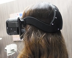画像ギャラリー No.005のサムネイル画像 / ［CES 2015］Oculus VRで「Rift」の最新プロトタイプ機「Crescent Bay」が一般向けに初公開。デモを体験しつつ，副社長に製品化の進捗を聞いてきた